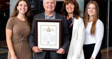 Concert Promoter Ken Craig Wins Mayor’s City Builder Award